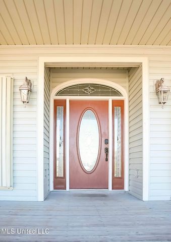 124 Basswood Drive, Pass Christian, MS 39571