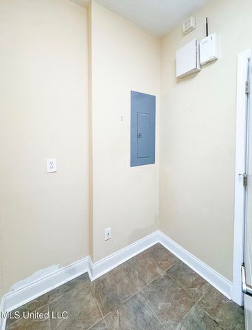 124 Basswood Drive, Pass Christian, MS 39571