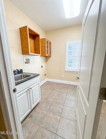 124 Basswood Drive, Pass Christian, MS 39571