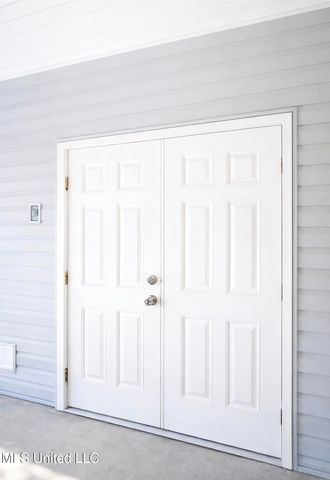 124 Basswood Drive, Pass Christian, MS 39571