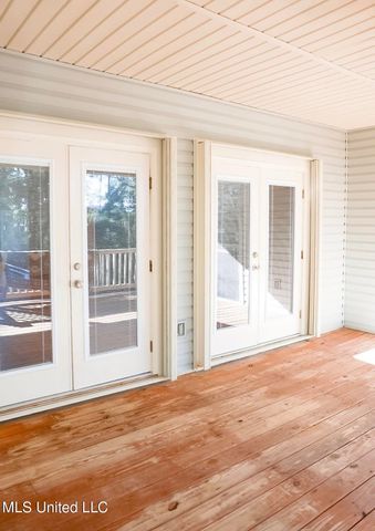 124 Basswood Drive, Pass Christian, MS 39571