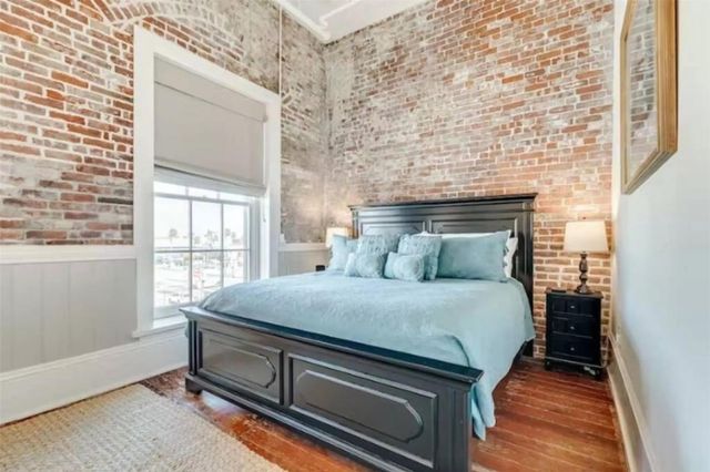 2010 Strand St 303, Galveston, TX 77550