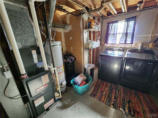 8085 Thurston Drive, Cicero, NY 13039
