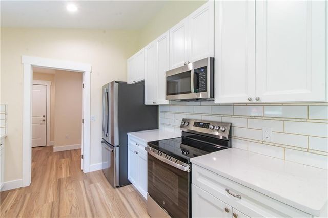 206 W 4th Street, Holden, MO 64040