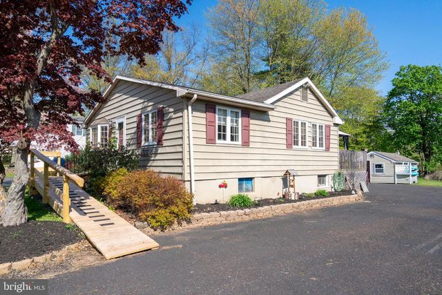 514 FAIRHILL RD, Hatfield, PA 19440
