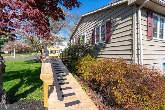514 FAIRHILL RD, Hatfield, PA 19440