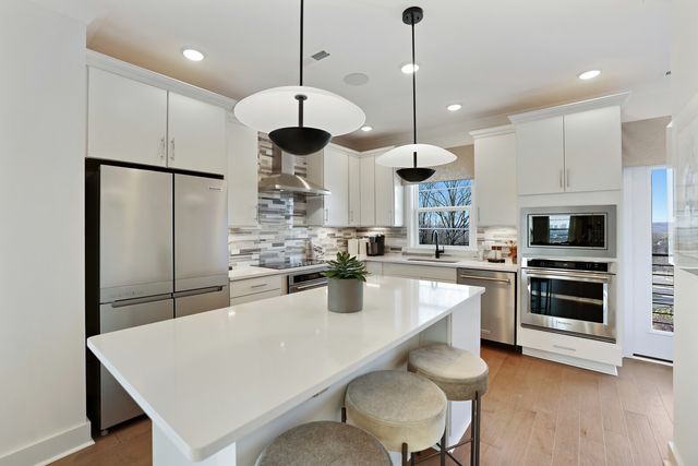 519 Cityscape Dr, Nashville, TN 37218