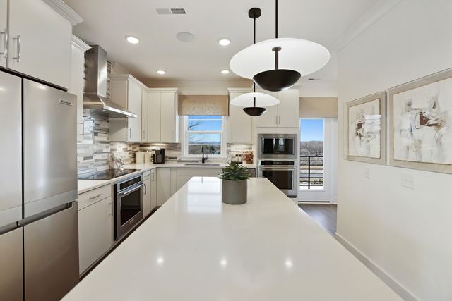 519 Cityscape Dr, Nashville, TN 37218