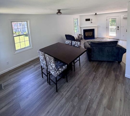 21 Forestview Drive, Fairhaven, MA 02719