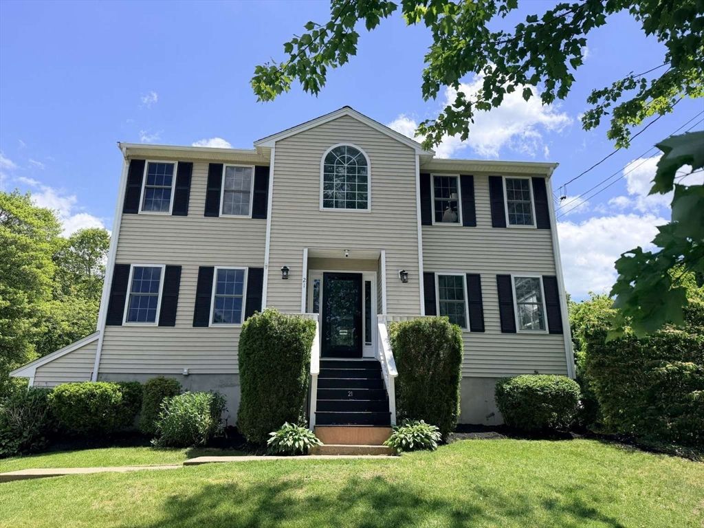 21 Forestview Drive, Fairhaven, MA 02719