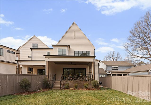 700 Mcalway Road, Charlotte, NC 28211