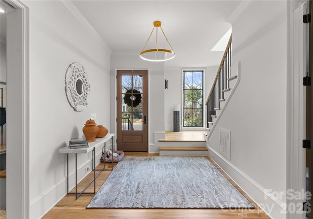 700 Mcalway Road, Charlotte, NC 28211