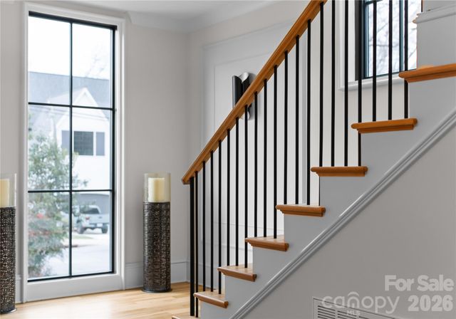 700 Mcalway Road, Charlotte, NC 28211