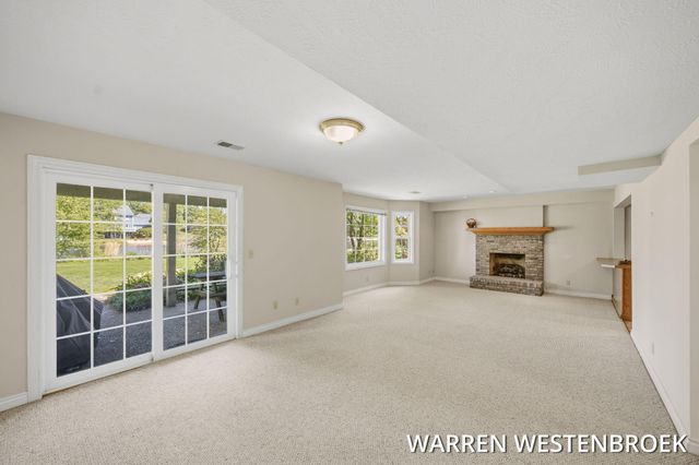 969 Meadow Ridge Drive, Park Twp, MI 49424