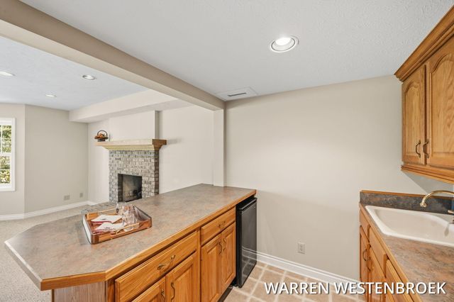 969 Meadow Ridge Drive, Park Twp, MI 49424