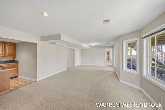 969 Meadow Ridge Drive, Park Twp, MI 49424