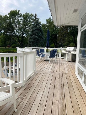 969 Meadow Ridge Drive, Park Twp, MI 49424