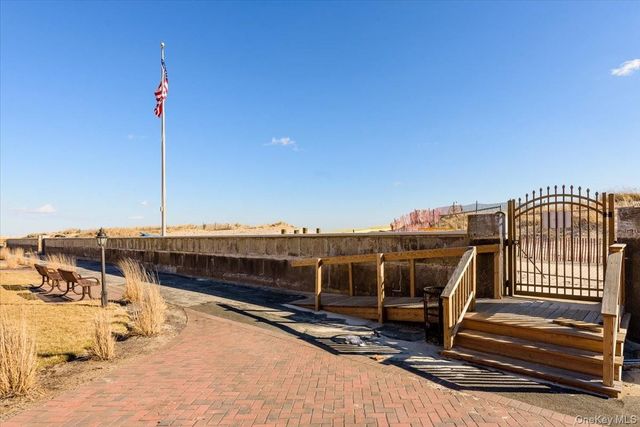 2 Richmond Road 4th Floor, Lido Beach, NY 11561