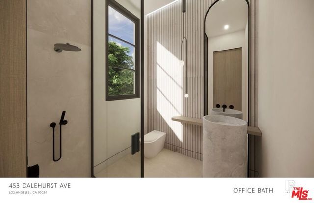 453 Dalehurst Avenue, Los Angeles, CA 90024