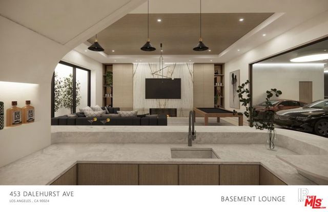 453 Dalehurst Avenue, Los Angeles, CA 90024