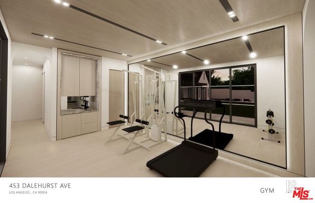 453 Dalehurst Avenue, Los Angeles, CA 90024