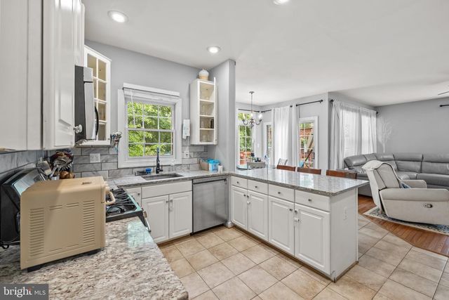 6504 WHEAT MILL WAY, Centreville, VA 20121
