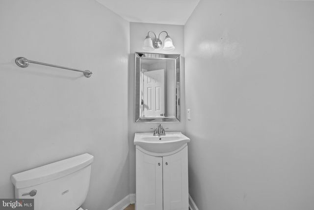 6504 WHEAT MILL WAY, Centreville, VA 20121