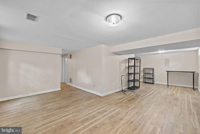 6504 WHEAT MILL WAY, Centreville, VA 20121