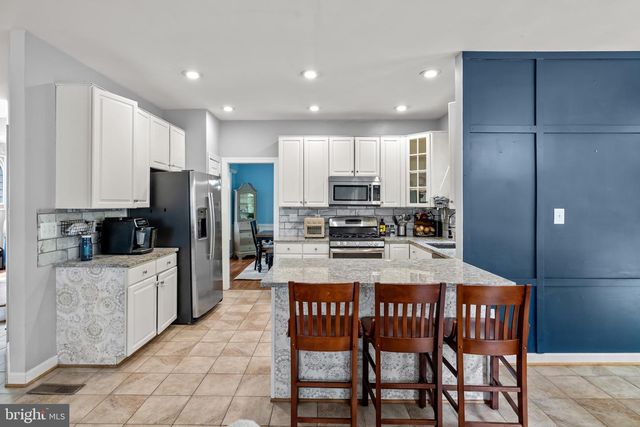 6504 WHEAT MILL WAY, Centreville, VA 20121