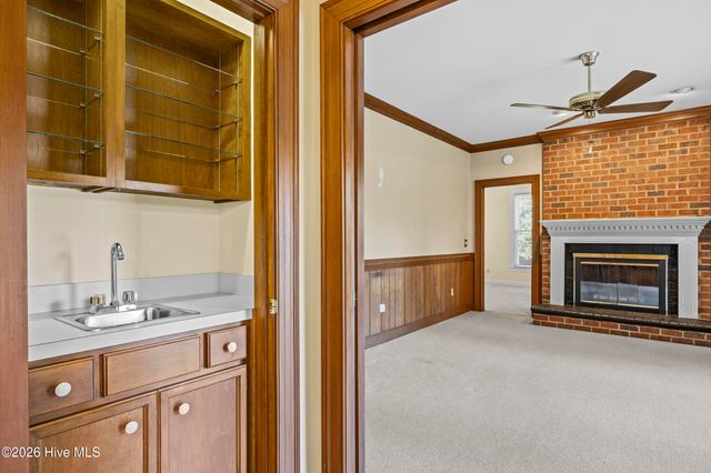 1606 Pembroke Jones Drive, Wilmington, NC 28405