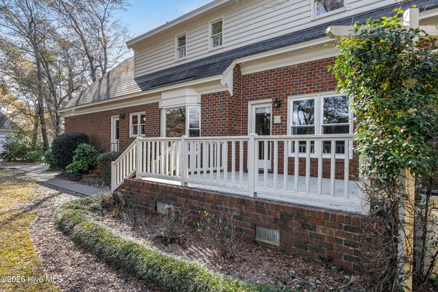 1606 Pembroke Jones Drive, Wilmington, NC 28405