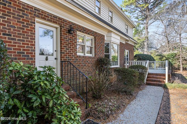 1606 Pembroke Jones Drive, Wilmington, NC 28405