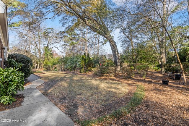 1606 Pembroke Jones Drive, Wilmington, NC 28405