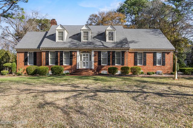 1606 Pembroke Jones Drive, Wilmington, NC 28405