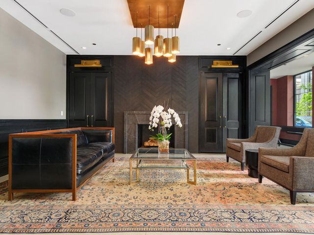 1109 W WASHINGTON Boulevard 7A, Chicago, IL 60607