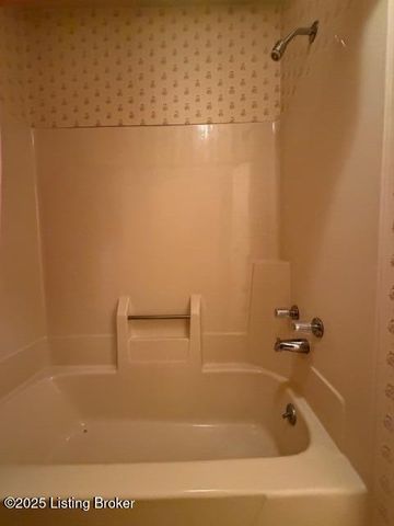 116 Windsor Ave, Bardstown, KY 40004