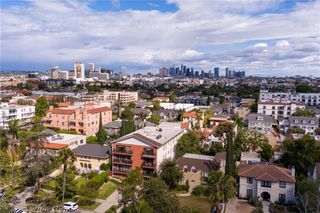 822 S Windsor Boulevard 203, Los Angeles, CA 90005