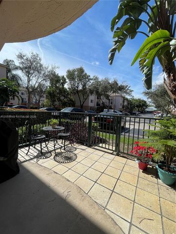 2009 SE 10th Avenue 303, Fort Lauderdale, FL 33316