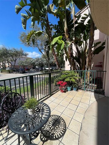 2009 SE 10th Avenue 303, Fort Lauderdale, FL 33316
