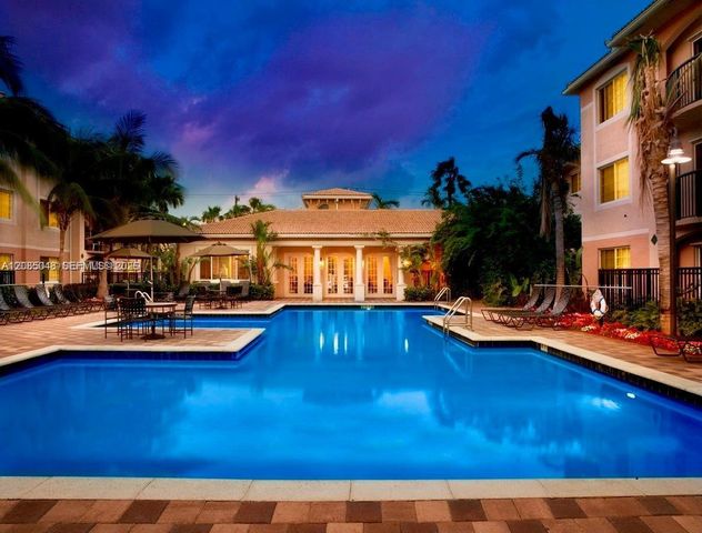 2009 SE 10th Avenue 303, Fort Lauderdale, FL 33316