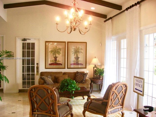 2009 SE 10th Avenue 303, Fort Lauderdale, FL 33316
