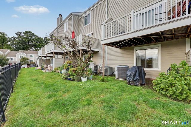 71 Aiken Street D9, Norwalk, CT 06851