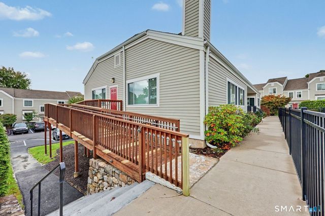 71 Aiken Street D9, Norwalk, CT 06851