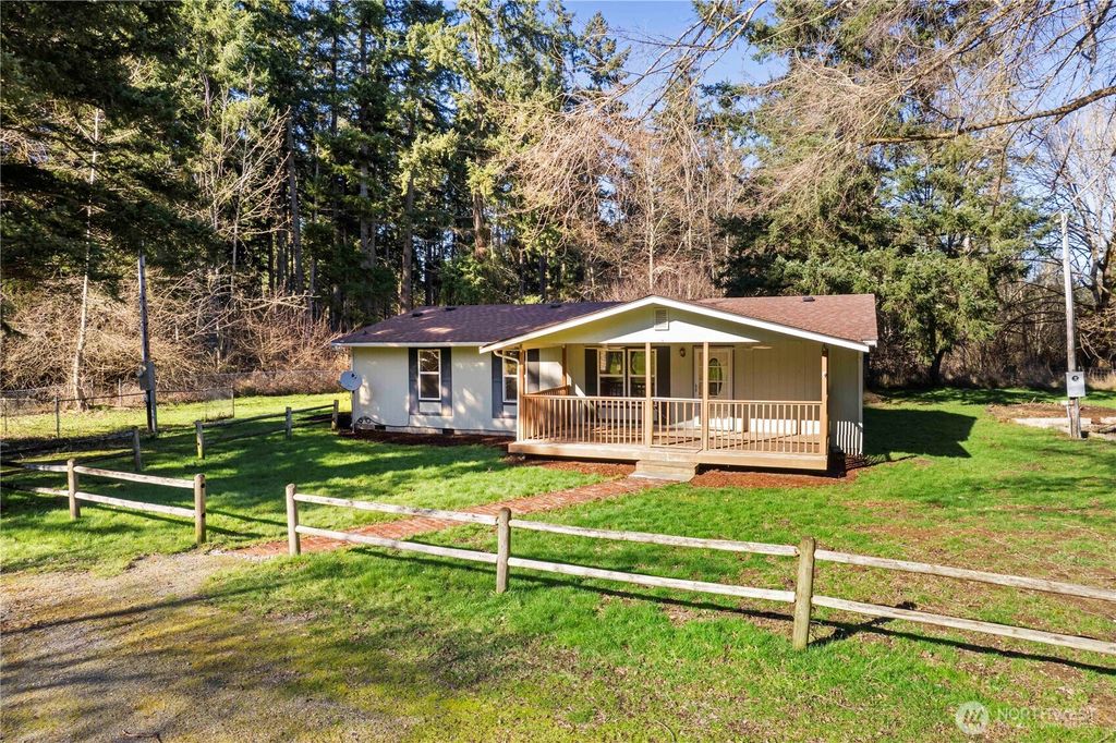 18344 Shenandoah Lane SE, Yelm, WA 98597