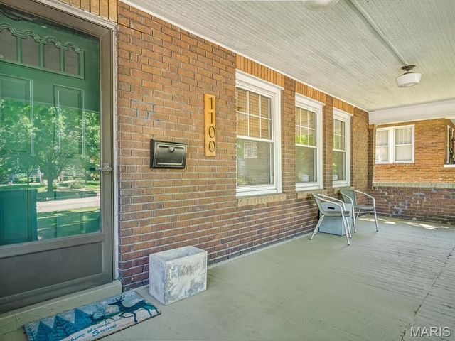 1100 Troy Road, Edwardsville, IL 62025