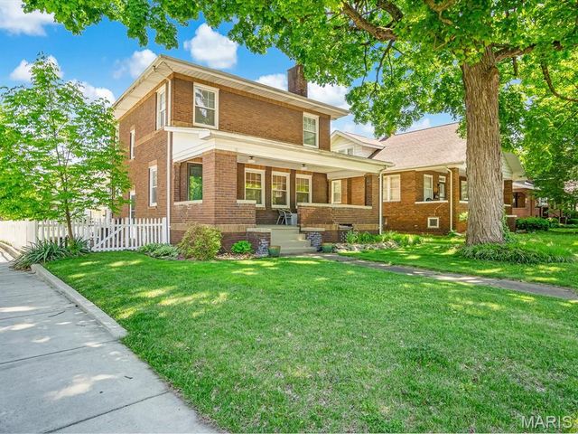 1100 Troy Road, Edwardsville, IL 62025