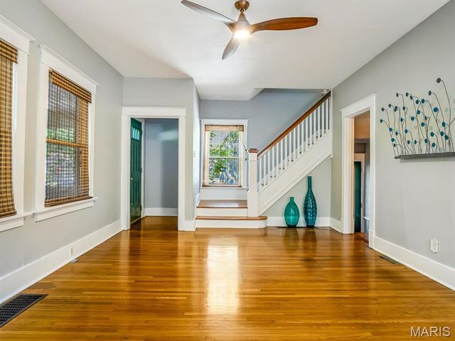 1100 Troy Road, Edwardsville, IL 62025