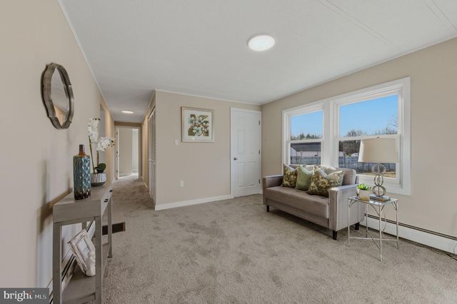 946 VANDYKE GREENSPRING RD, Townsend, DE 19734