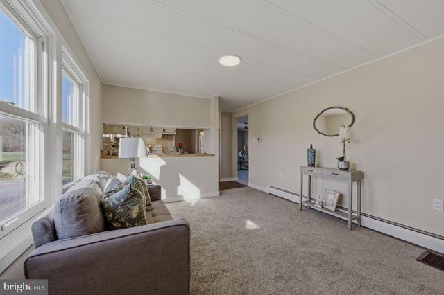 946 VANDYKE GREENSPRING RD, Townsend, DE 19734