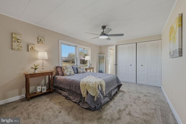 946 VANDYKE GREENSPRING RD, Townsend, DE 19734